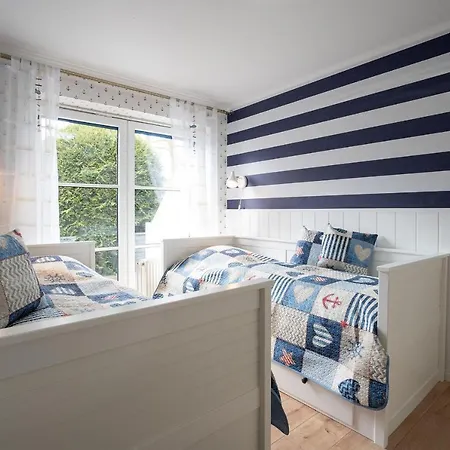 Apartment Kon-003-3-zimmer-ferienwohnung *